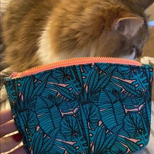 Ipsy makeup bag